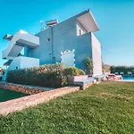 Le Gjero Luxury Villa