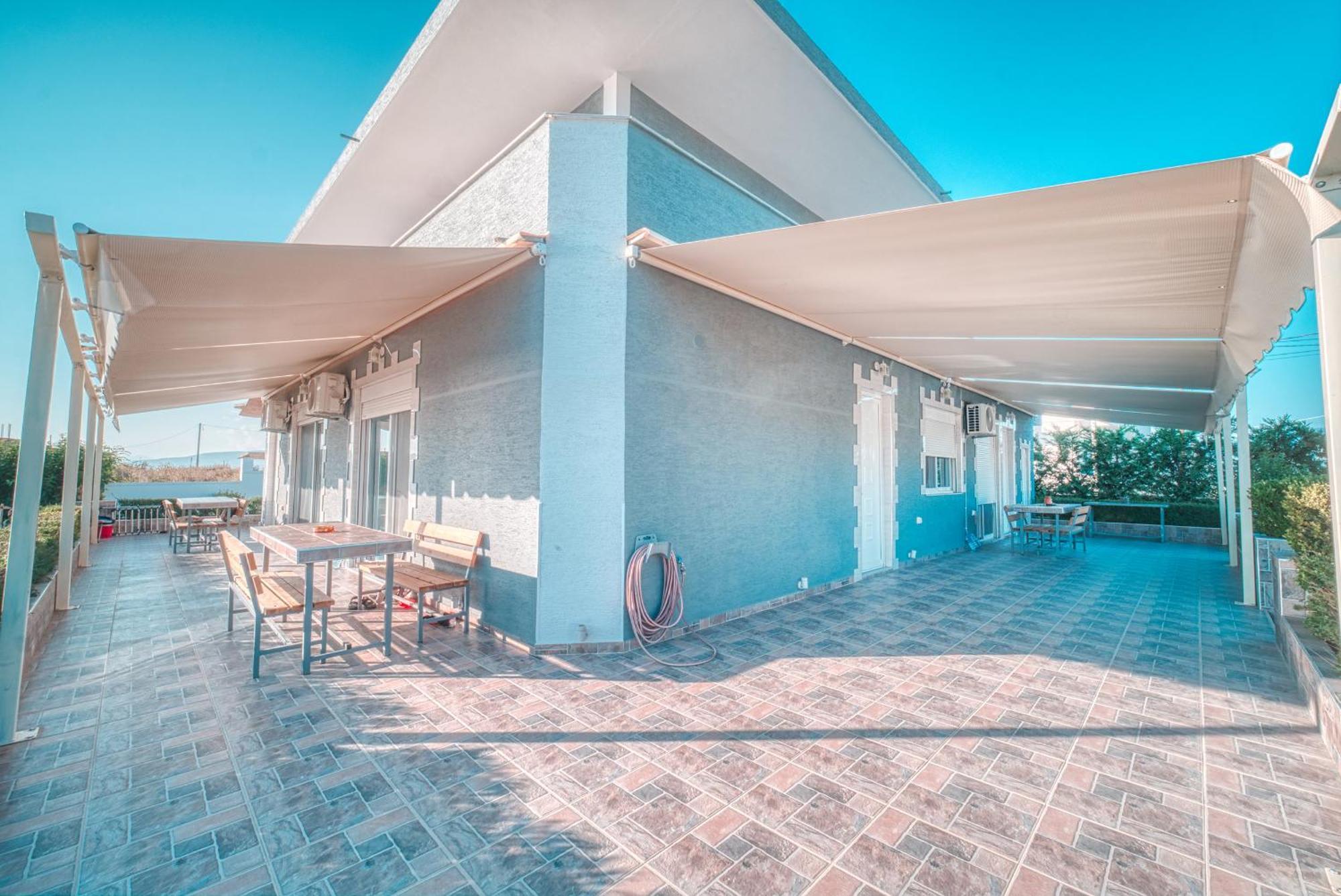 Le Gjero Luxury