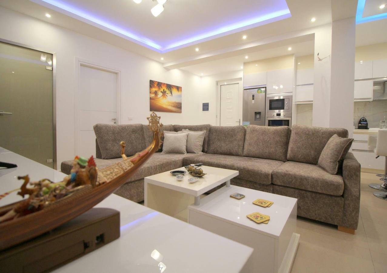 Apartament Le Gjero Luxury *