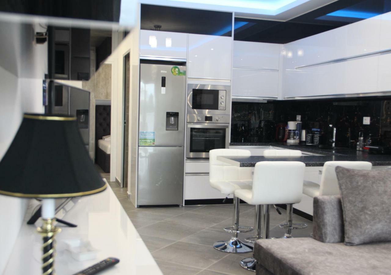 Apartament Le Gjero Luxury *
