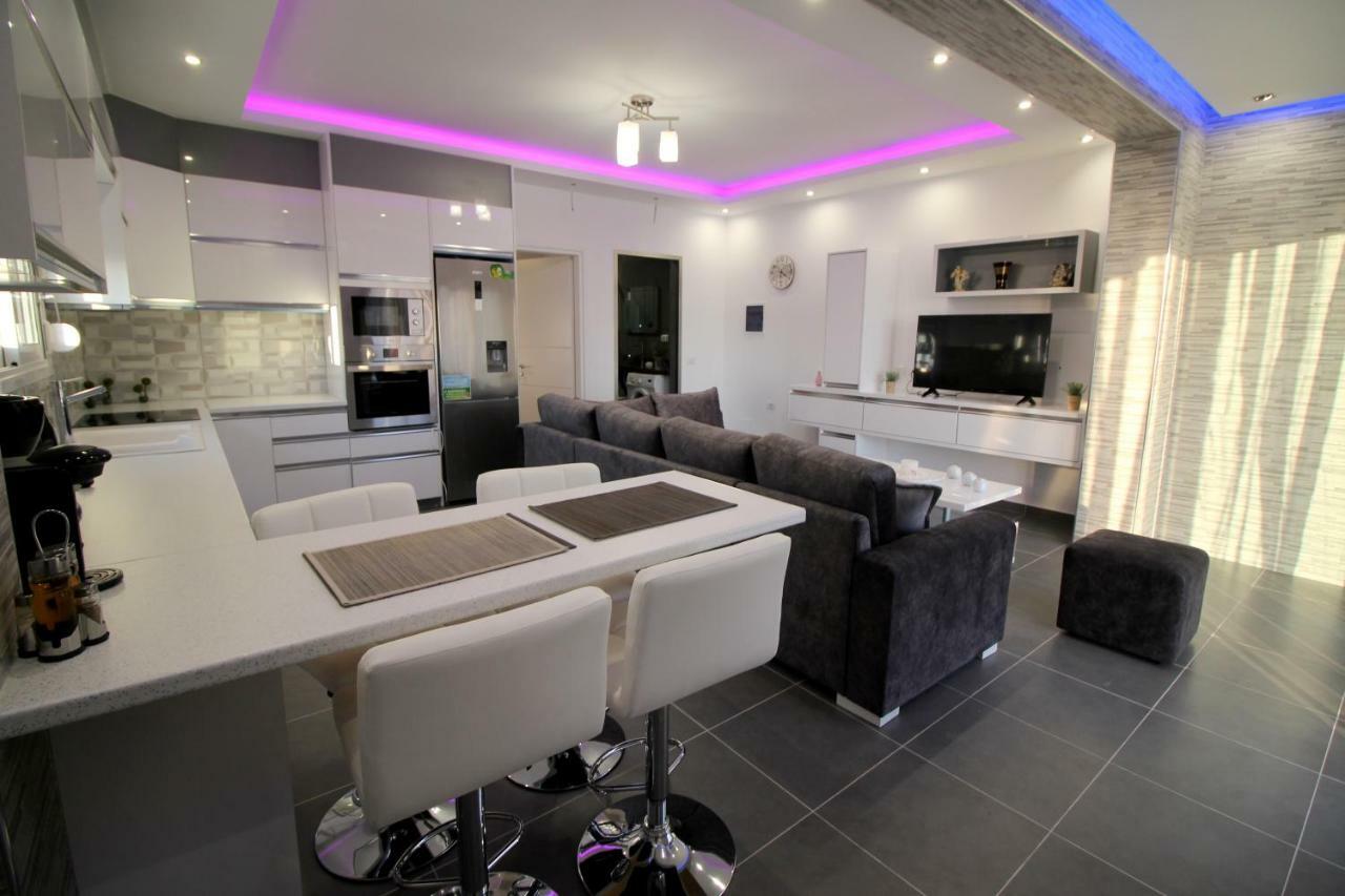 Le Gjero Luxury Apartament